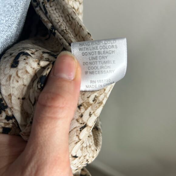 Rose + Olive- Size L-snake skin - maximalist blouse- button down- collar sleeves - Picture 7 of 11